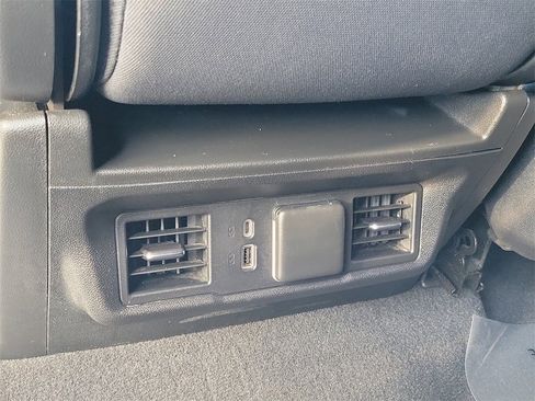 Used 2023 GMC Sierra 1500 Elevation image 20