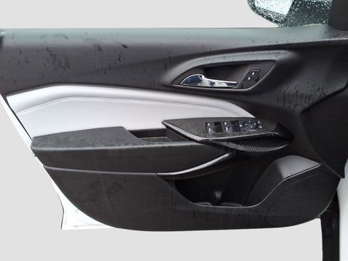 Certified 2024 Chevrolet Trax LT w/ Driver Confidence Package image 16