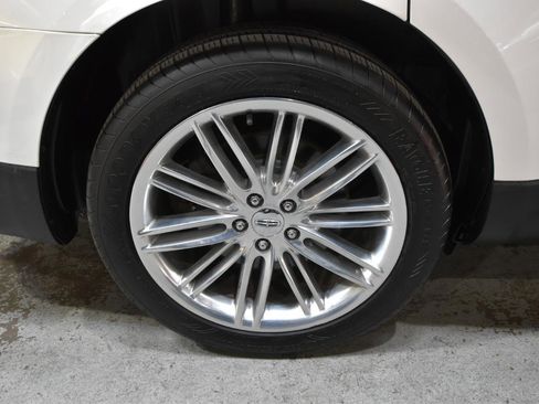 Used 2019 Lincoln MKT AWD image 56