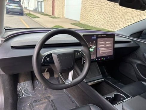 Used 2025 Tesla Model 3 Long Range AWD/4WD image 21
