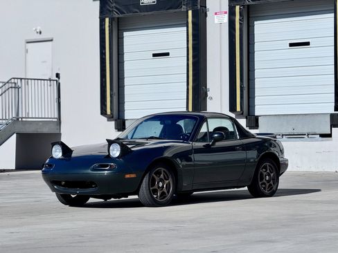 Used 1997 MAZDA MX-5 Miata image 18