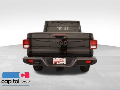Used 2024 Jeep Gladiator Sport w/ Premium Package