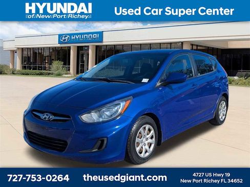 Used 2013 Hyundai Accent GS image 1
