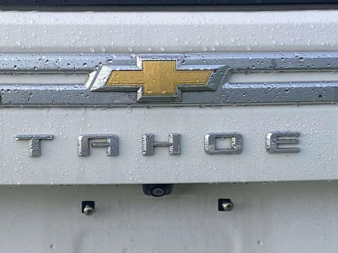Used 2024 Chevrolet Tahoe Premier AWD/4WD image 11