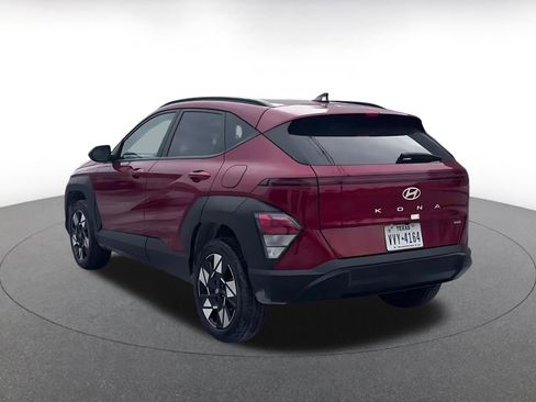 Used 2025 Hyundai Kona SEL image 11