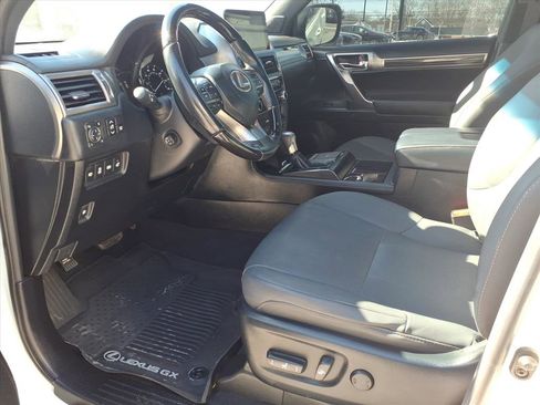 Used 2023 Lexus GX 460 Premium image 19
