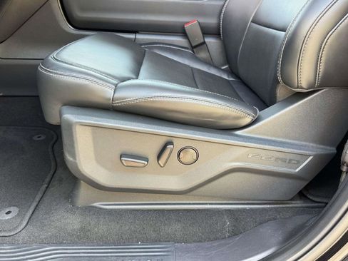 Used 2025 Ford Expedition Max Platinum AWD/4WD image 21