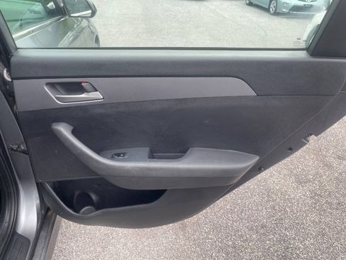 Used 2019 Hyundai Sonata SE FWD image 22