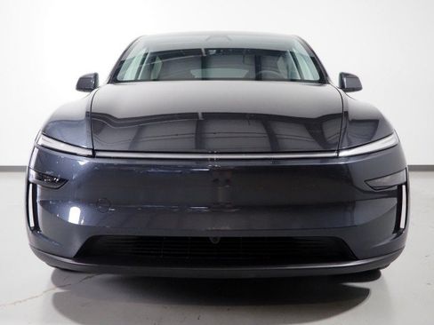 Used 2026 Tesla Model Y Long Range RWD image 55
