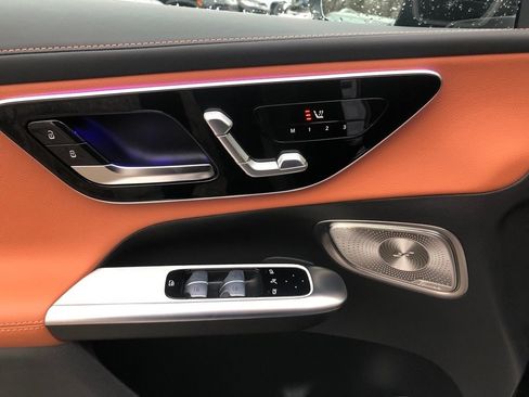 Certified 2023 Mercedes-Benz GLC 300 4MATIC image 12