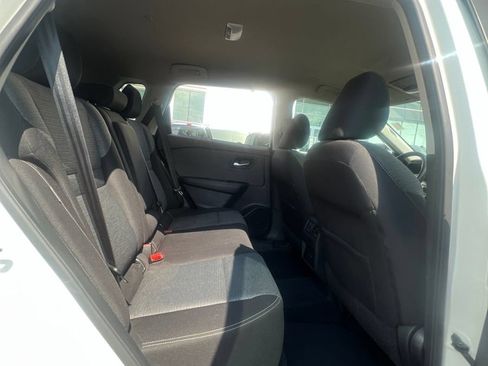Used 2022 Nissan Rogue SV AWD/4WD image 31
