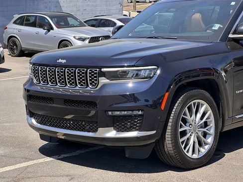 Used 2024 Jeep Grand Cherokee L Summit w/ Luxury Tech Group V AWD/4WD image 43