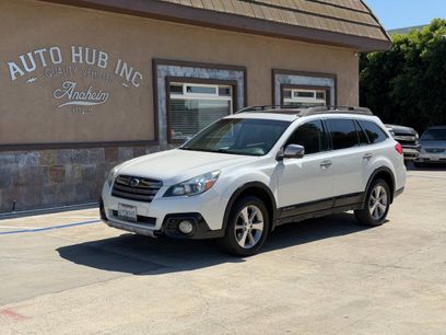 Used 2013 Subaru Outback 2.5i Limited w/ Special Appearance Pkg