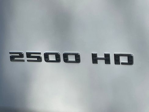 Certified 2024 Chevrolet Silverado 2500 LT w/ Convenience Package image 11