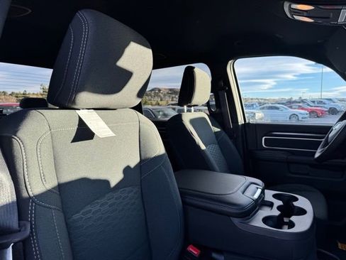 New 2026 RAM 3500 Big Horn AWD/4WD image 24