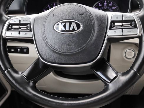 Used 2022 Kia Telluride EX w/ EX Premium Package image 19