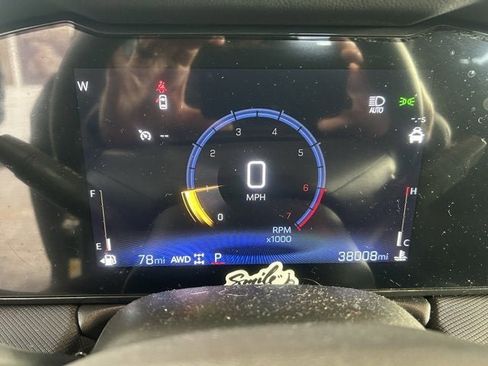 Certified 2024 Chevrolet TrailBlazer LT w/ LT Cold Weather Package image 11