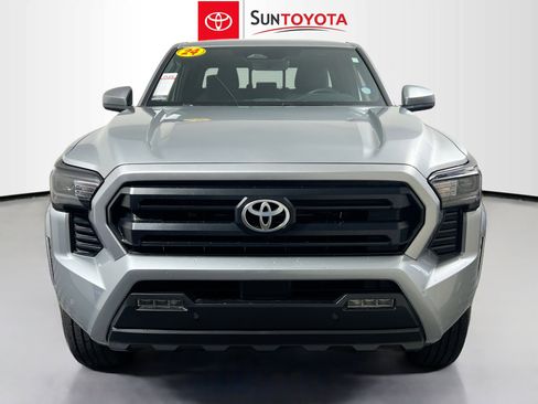 Used 2024 Toyota Tacoma SR5 image 10