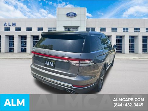Used 2021 Lincoln Aviator Reserve w/ Class IV Trailer Tow Package RWD image 5
