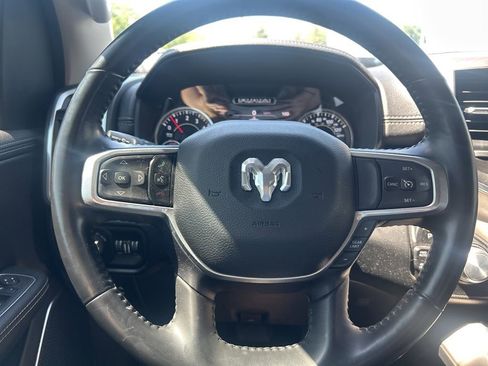 Used 2022 RAM 1500 Laramie AWD/4WD image 11