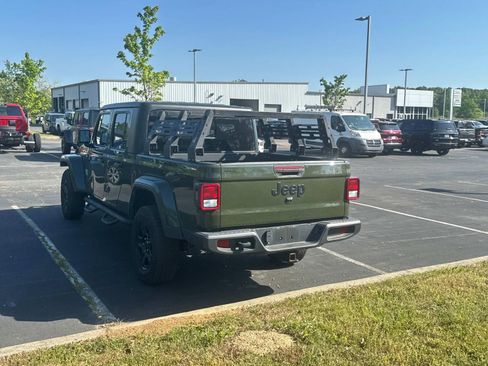 Used 2022 Jeep Gladiator Sport AWD/4WD image 6