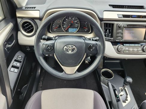 Used 2014 Toyota RAV4 XLE AWD/4WD image 13