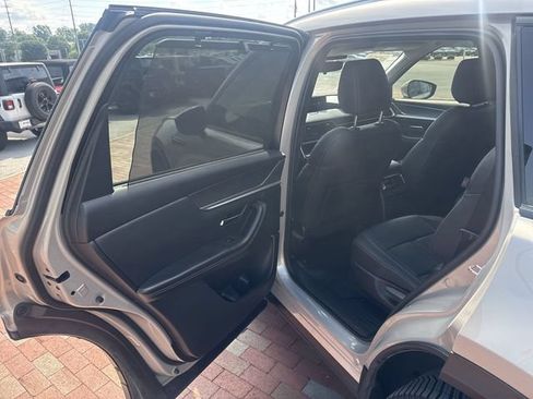 Used 2024 MAZDA CX-90 3.3 Turbo w/ Preferred Package AWD/4WD image 27