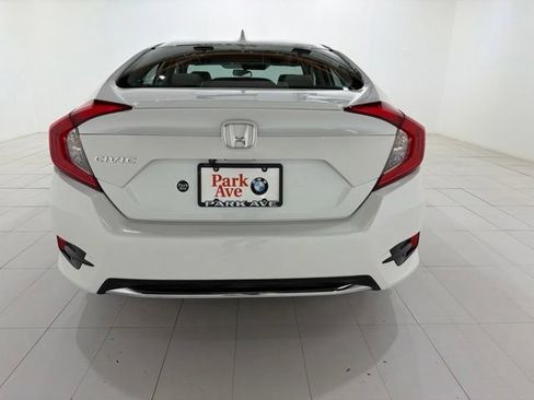 Used 2019 Honda Civic EX image 4