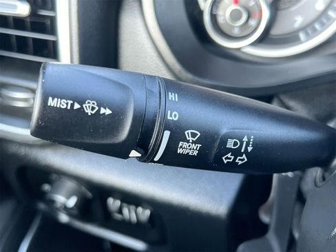 Used 2020 RAM 1500 Laramie w/ Sport Appearance Package image 25