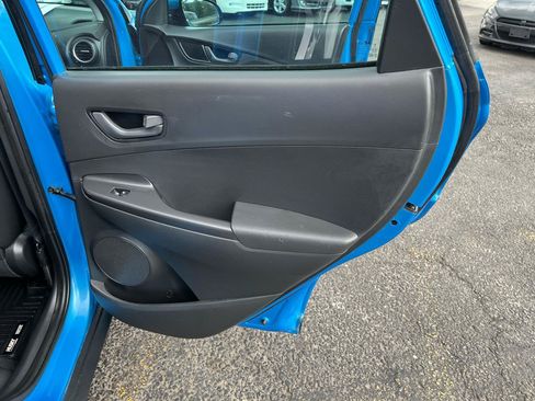 Used 2019 Hyundai Kona SE AWD/4WD image 32