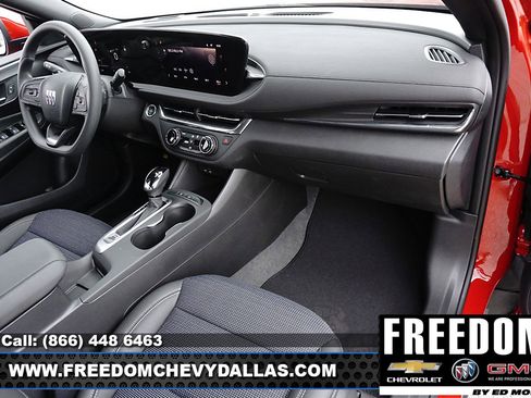 New 2026 Buick Envista Preferred FWD image 12