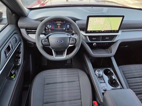New 2026 Ford Explorer ST-Line w/ ST-Line Street Pack RWD image 10