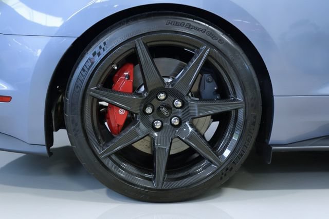 Used 2022 Ford Mustang Shelby GT500 w/ Carbon Fiber Track Pack RWD image 13