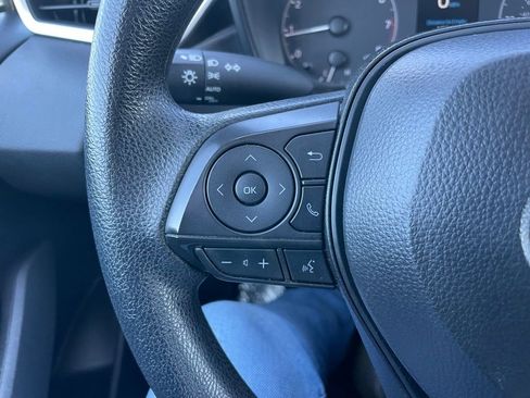 Used 2024 Toyota Corolla LE image 18