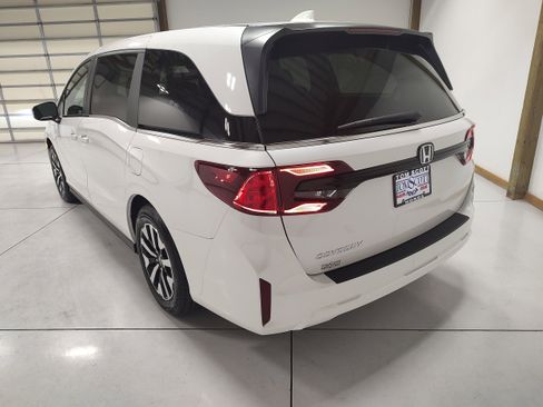 New 2026 Honda Odyssey EX-L image 15