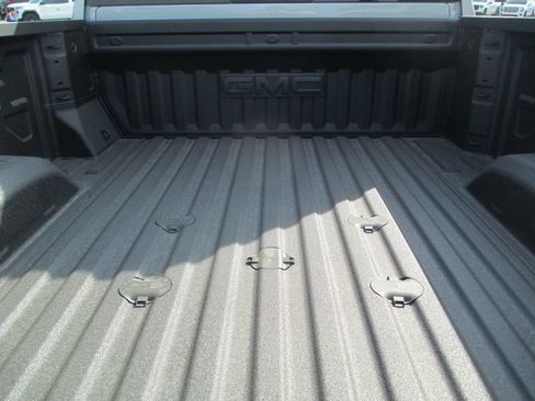 New 2026 GMC Sierra 2500 AT4X AWD/4WD image 7