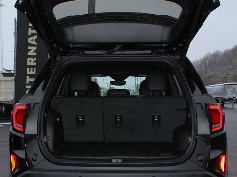 New 2026 GMC Terrain Elevation w/ Elevation Premium Package image 12