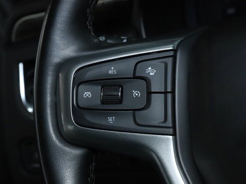 Used 2023 Chevrolet Suburban LT image 22