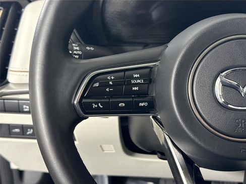 Certified 2025 MAZDA CX-90 3.3 Turbo w/ Premium Plus Pkg image 18