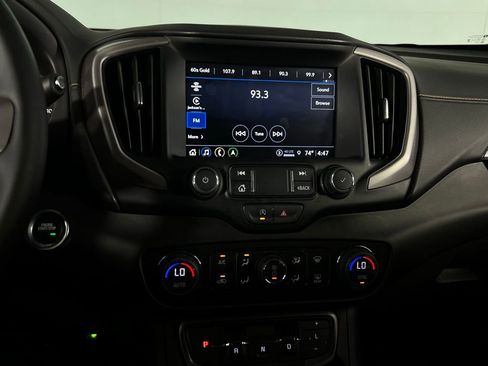 Used 2024 GMC Terrain AT4 w/ Infotainment Package II image 23