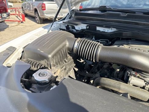 Used 2021 RAM 1500 Lone Star image 9