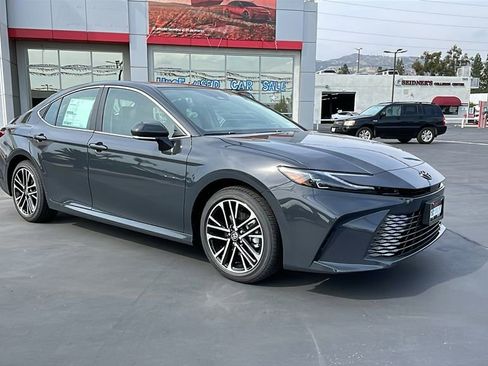New 2026 Toyota Camry XLE FWD image 32