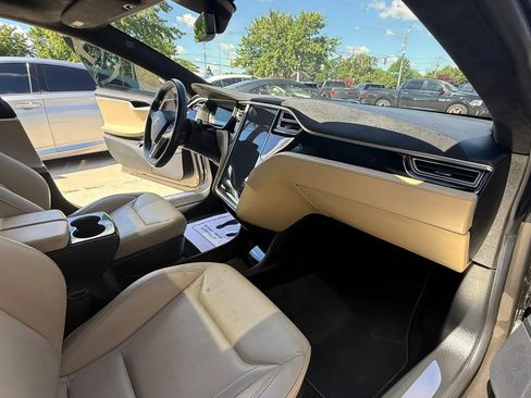 Used 2015 Tesla Model S 85D AWD/4WD image 12