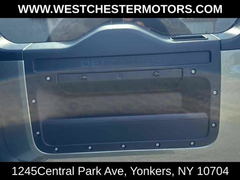 Used 2022 Land Rover Defender 90 X-Dynamic S AWD/4WD image 19