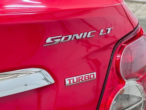 Used 2015 Chevrolet Sonic LT image 17