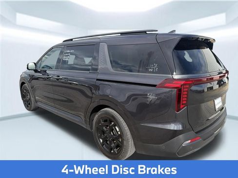 Used 2025 Kia Carnival SX Prestige FWD image 16
