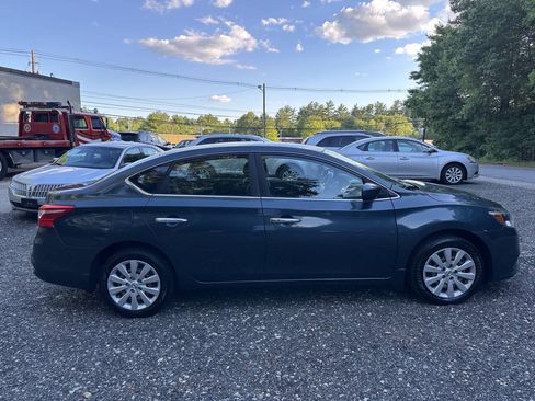 Used 2016 Nissan Sentra SV FWD image 5
