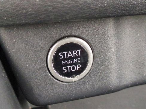 Used 2023 Nissan Rogue SV w/ SV Premium B Package image 28