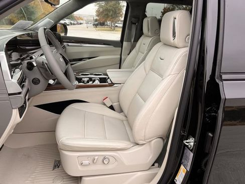 Certified 2026 Cadillac Escalade Platinum Sport w/ LPO, ONYX Package image 24