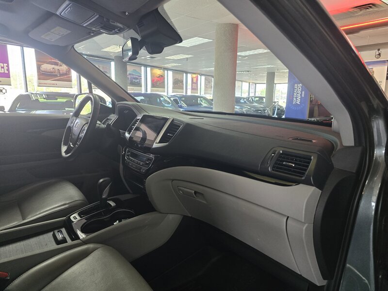 Used 2019 Honda Ridgeline RTL-E image 13